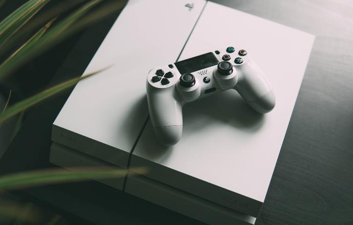Sony PS4-Play Station 4